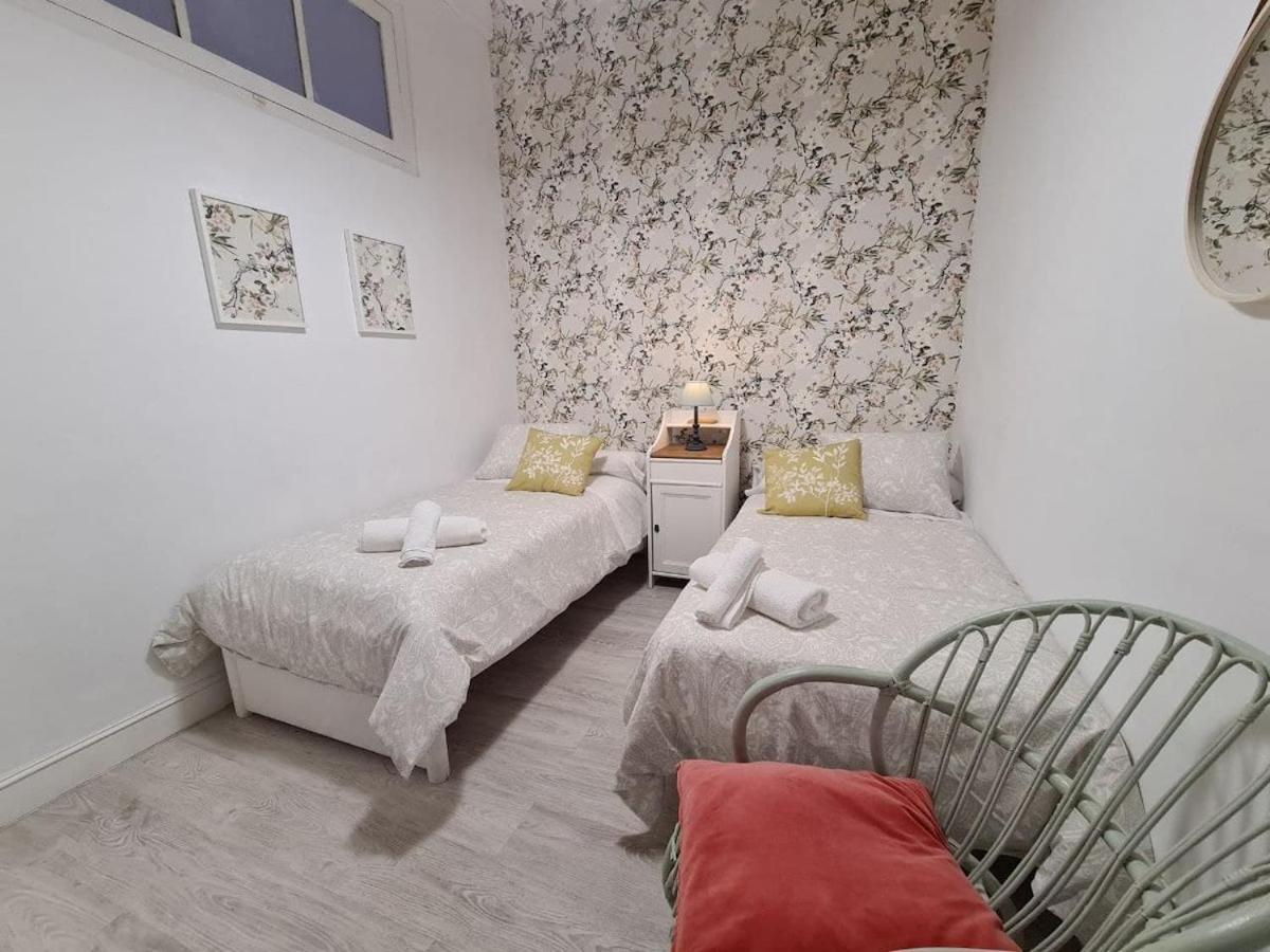 122A - Emblematica Vivienda En Playa San Lorenzo Gijón Zewnętrze zdjęcie